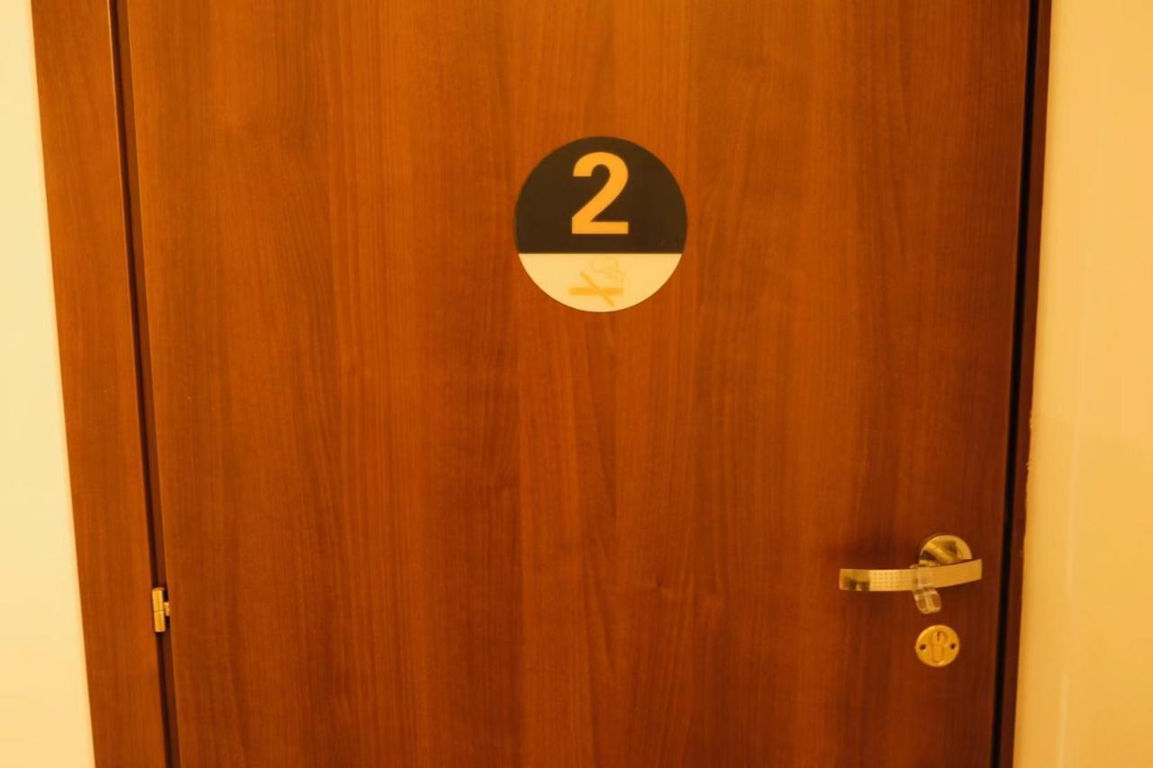 Sognareavenezia 14 Apartment Mestre Ruang foto